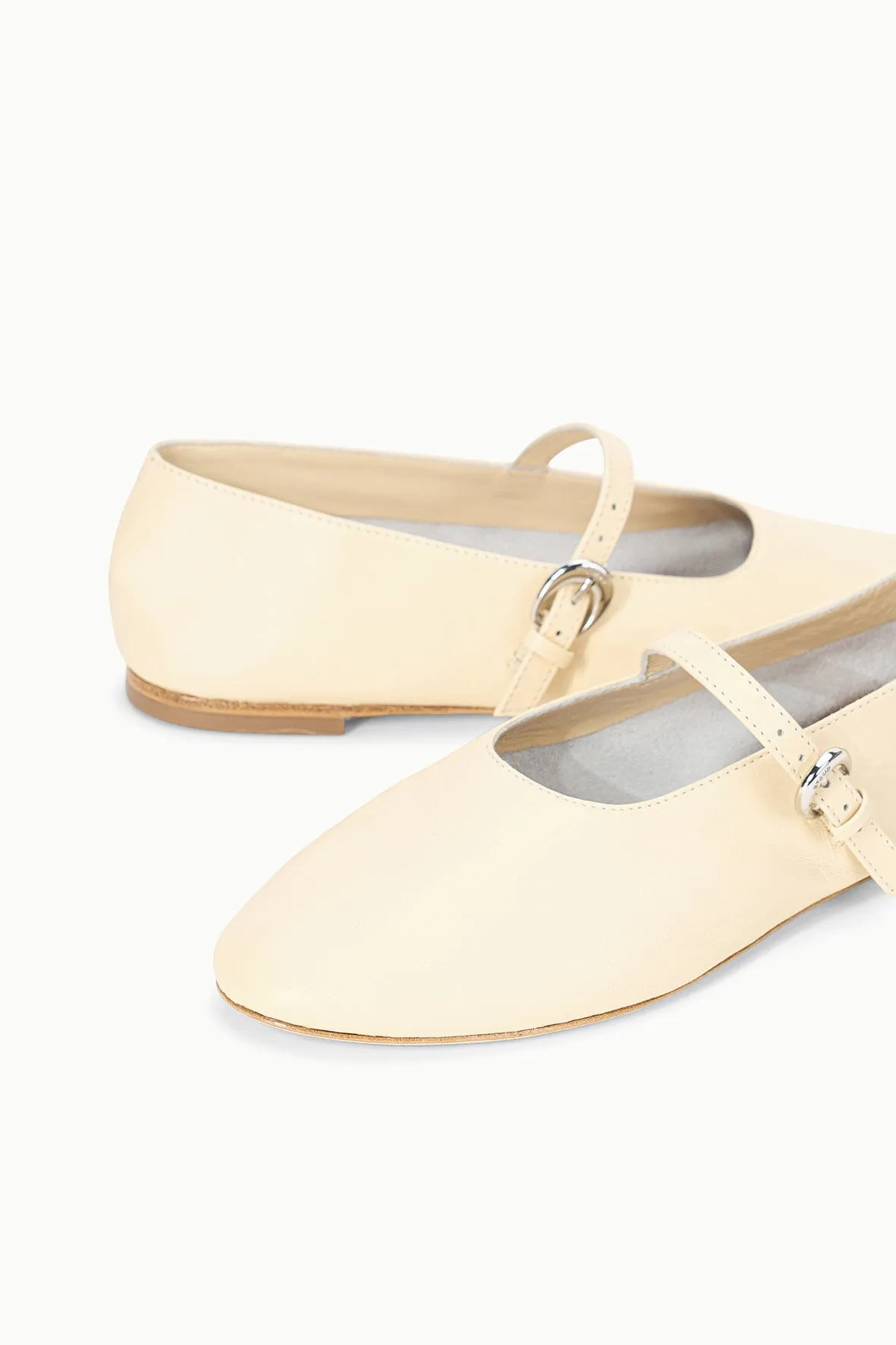 ALBA MARY JANE BALLET FLAT | CREAM student style