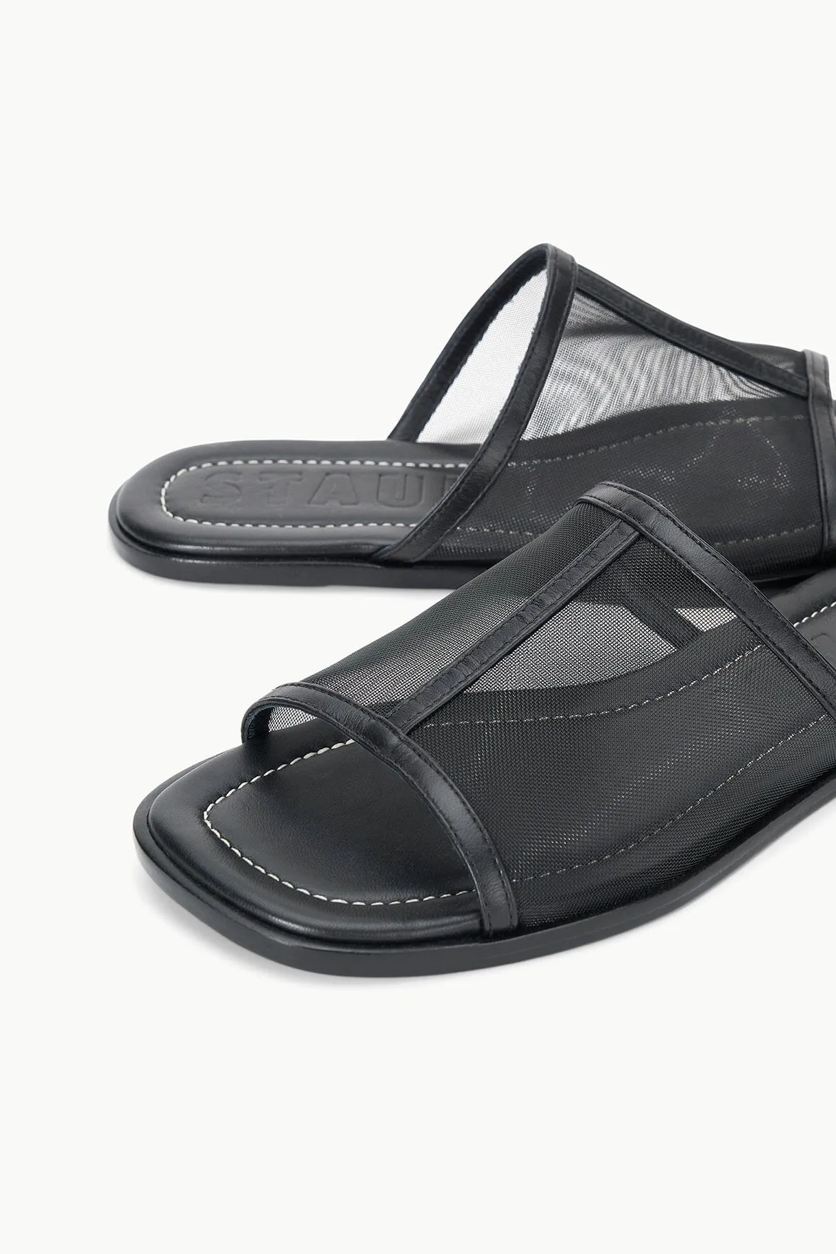 ALESSANDRA SANDAL | BLACK MESH travel comfort