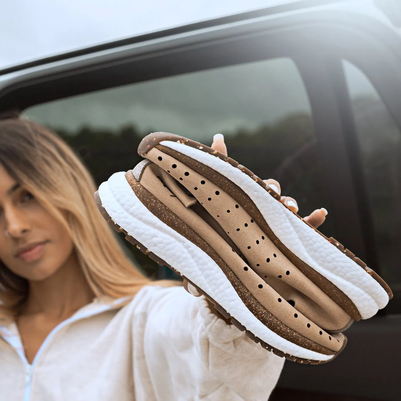 ALSTEAD in BEIGE Sneakers easy match