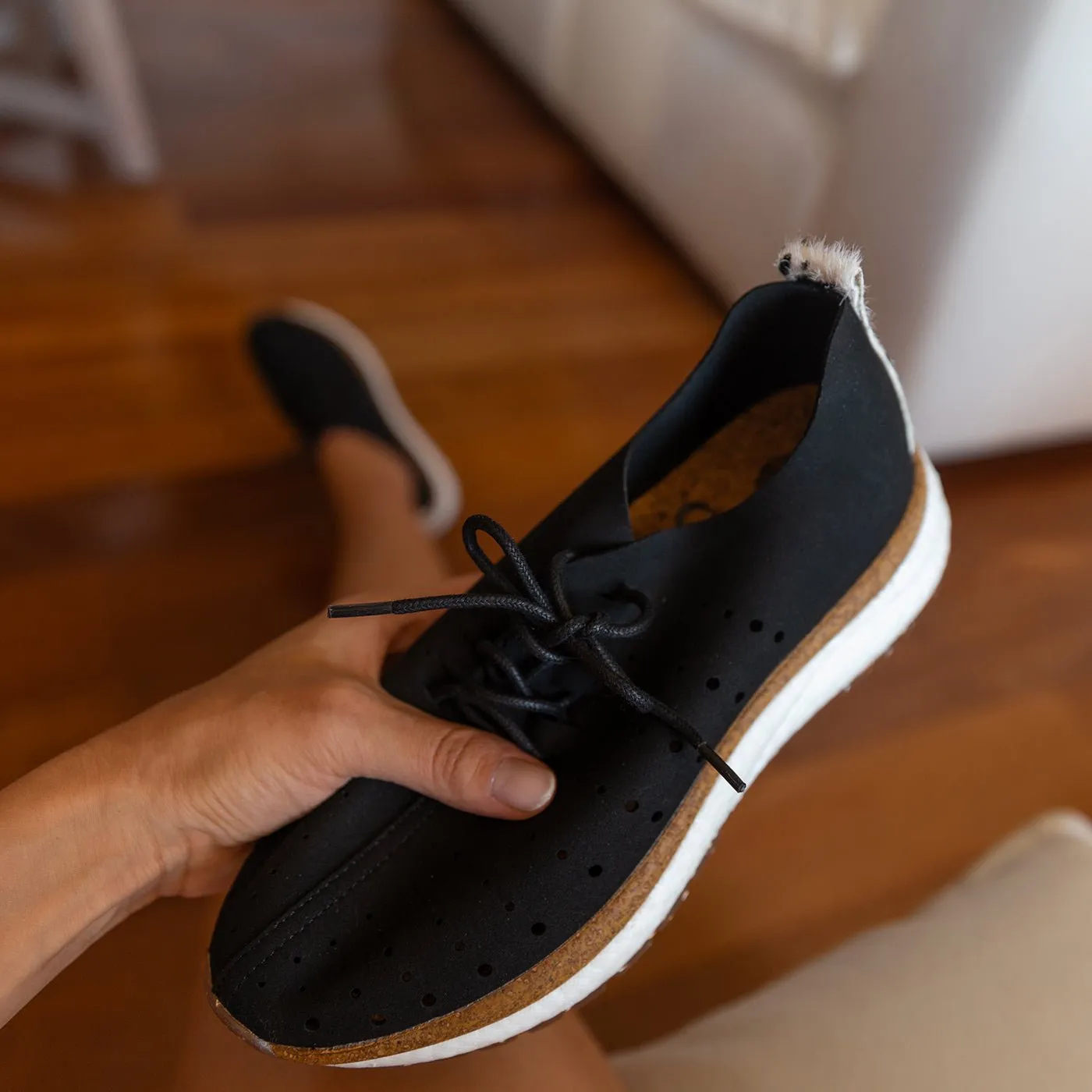 ALSTEAD in BLACK Sneakers antibacterial treatment
