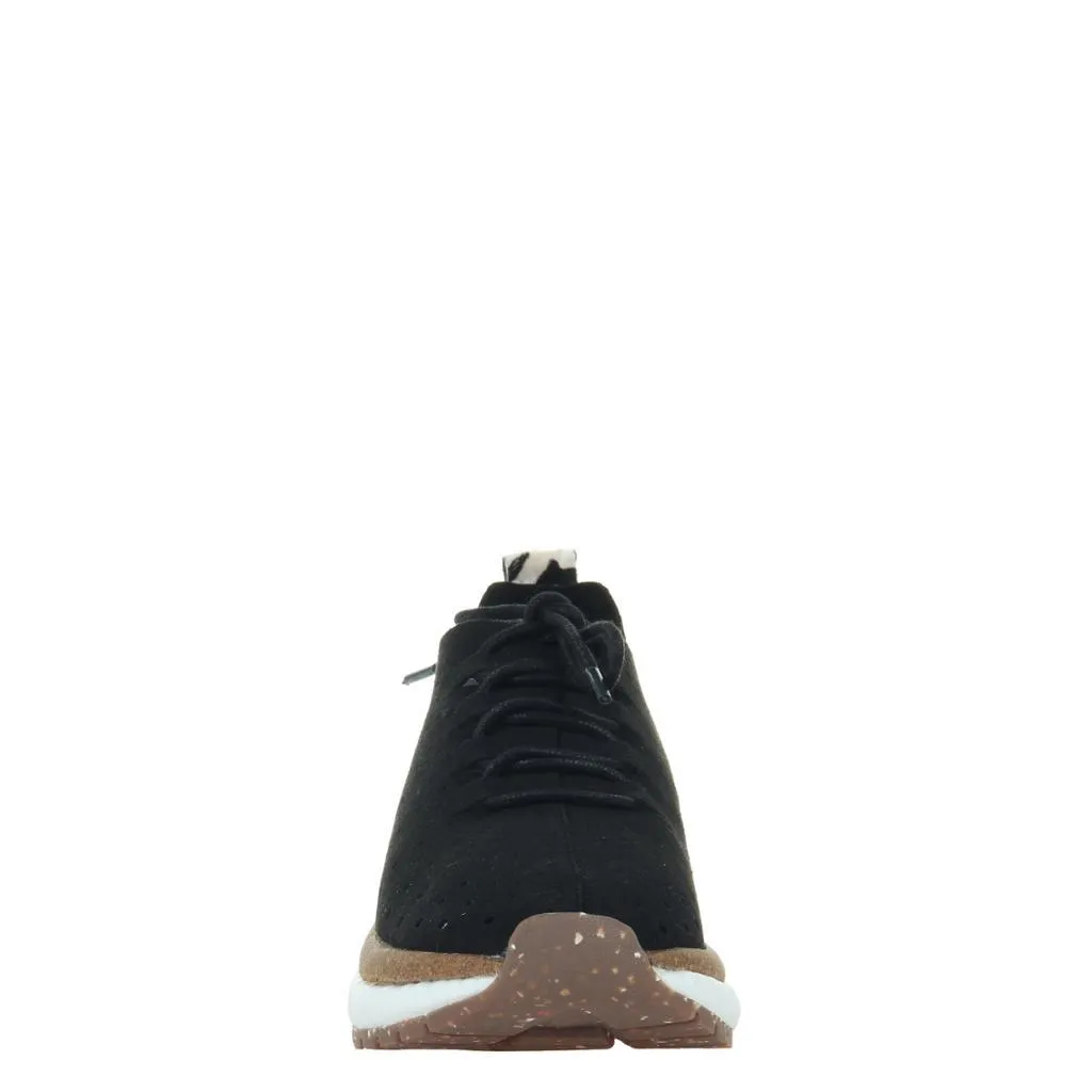 ALSTEAD in BLACK Sneakers casual sport