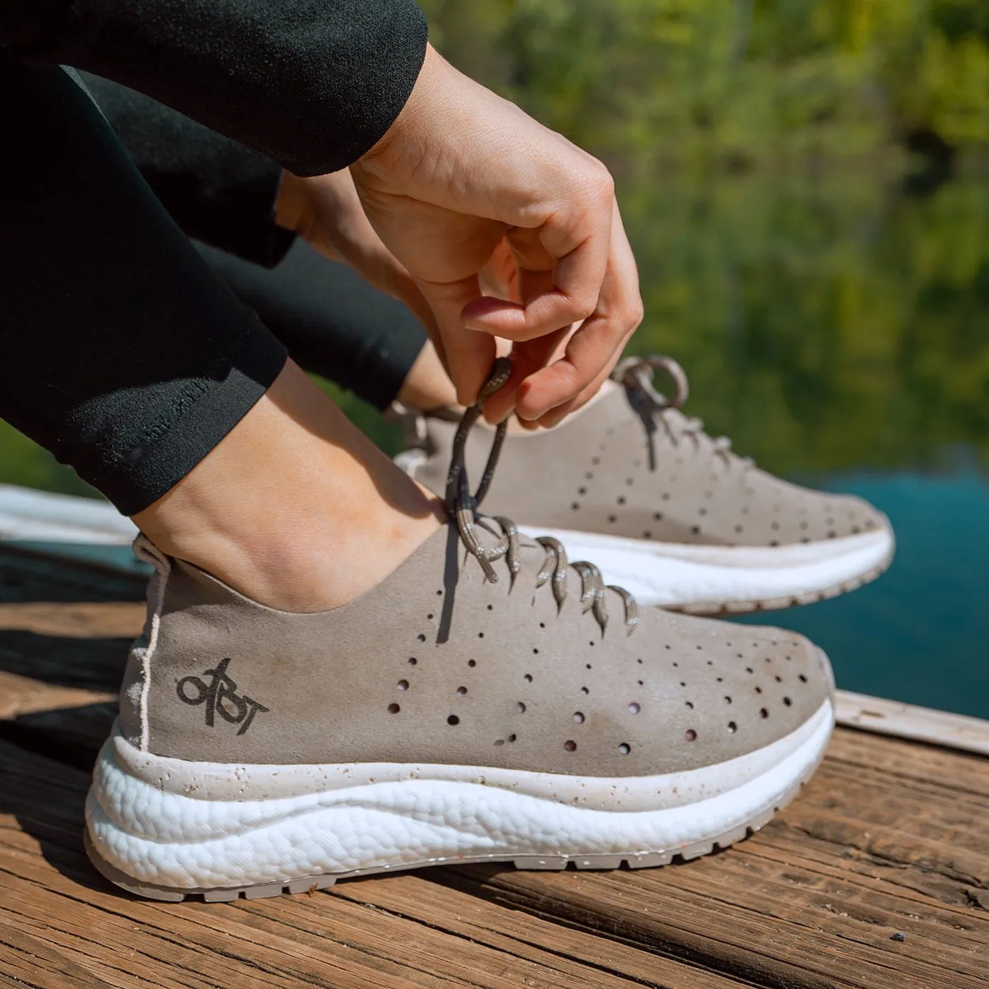 ALSTEAD in GREIGE Sneakers multi use