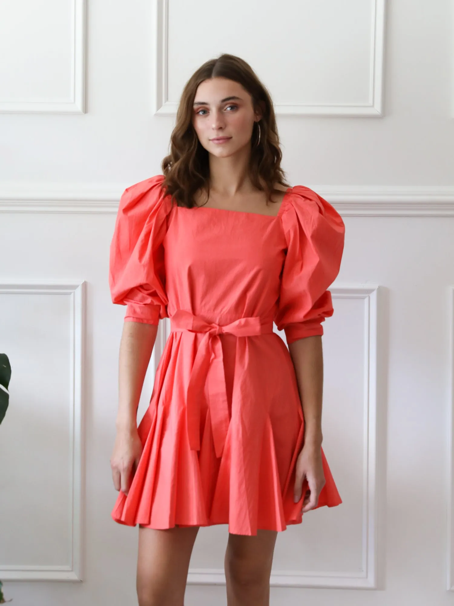 Anais Dress in Melon breezy tone
