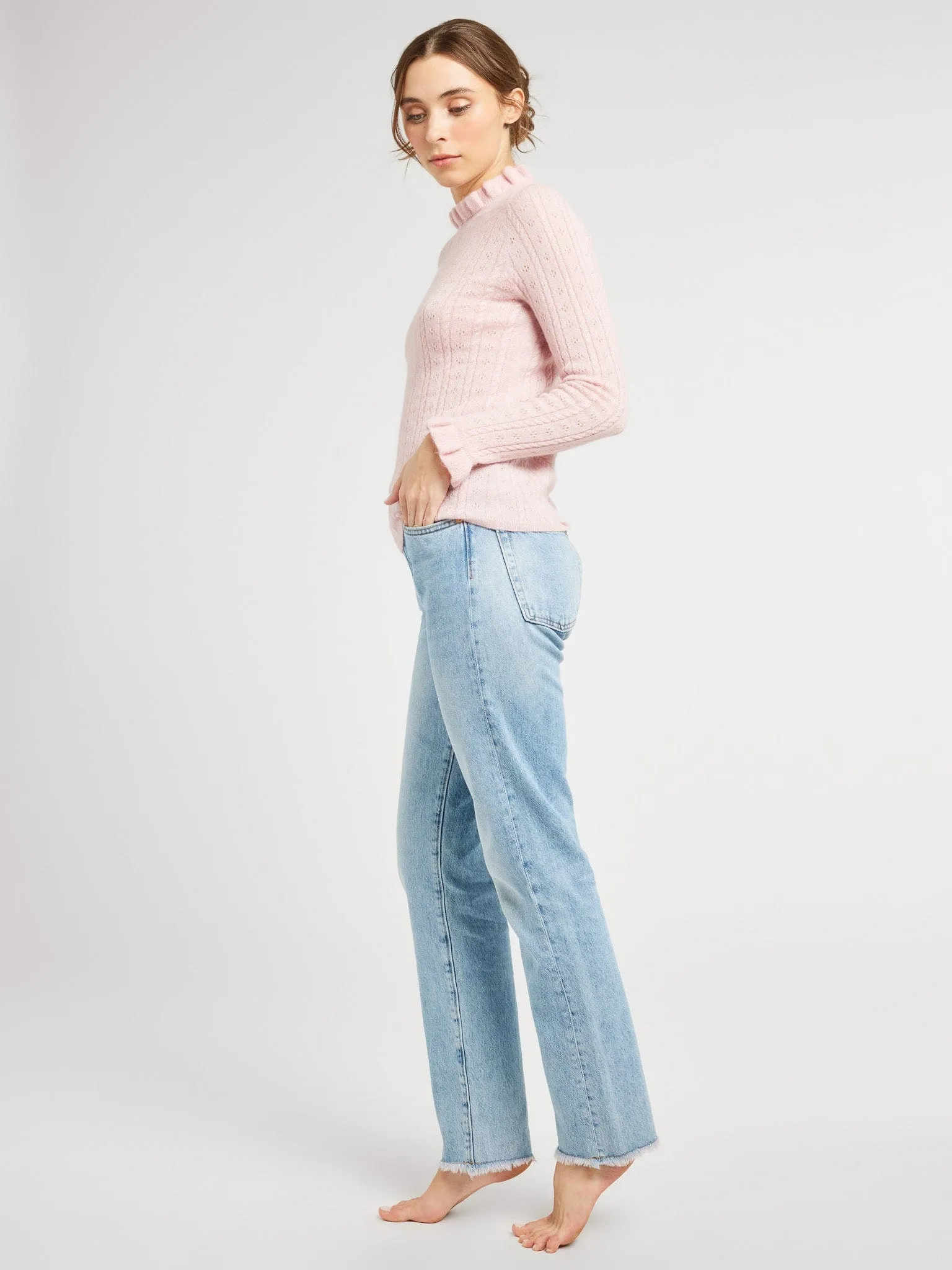 Aurora Pullover in Ballet Trendy Fit
