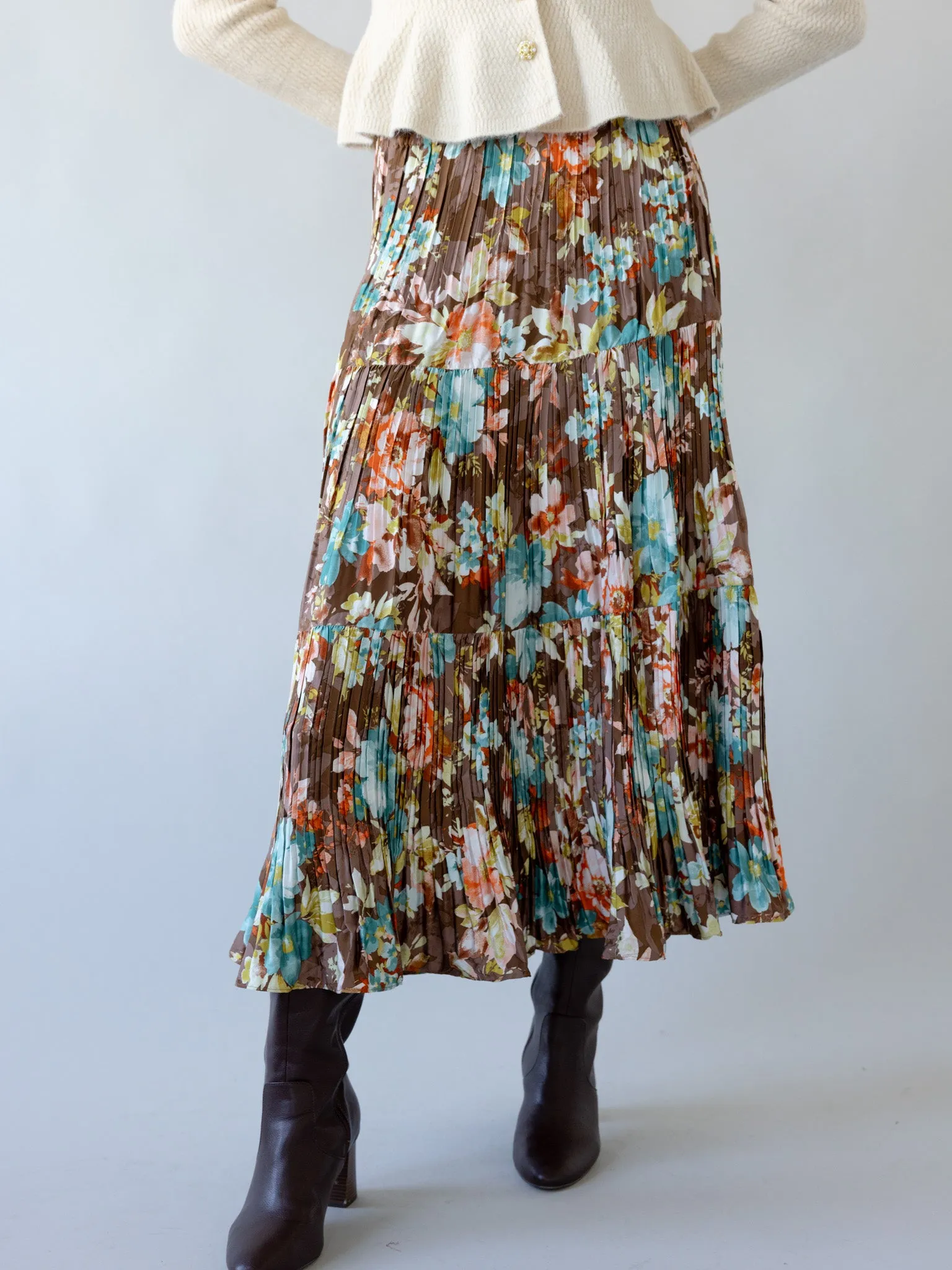 Bella Pleat Skirt light ease
