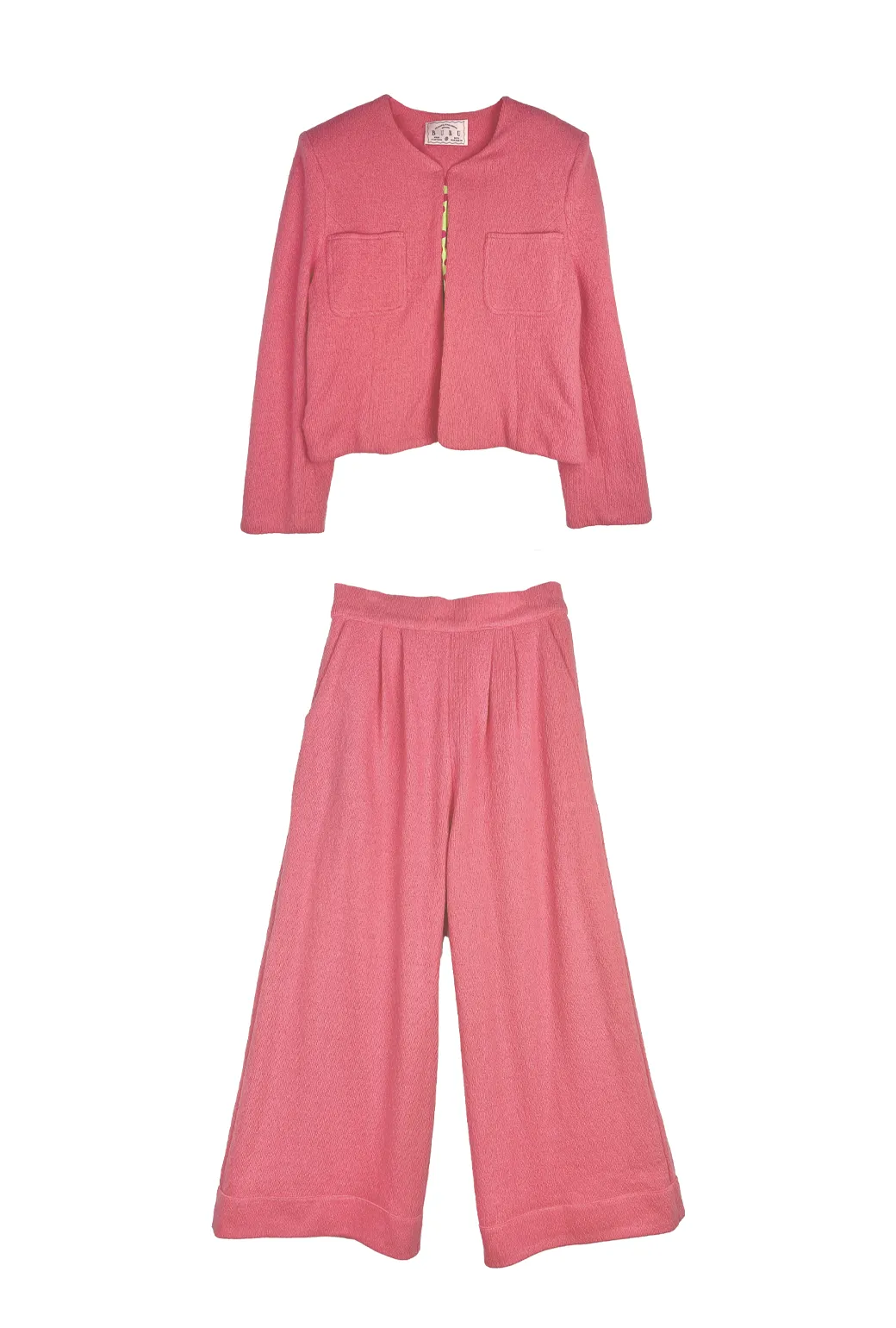 Big 10 Everyday Knit Suit - Bubblegum Knit modern flair