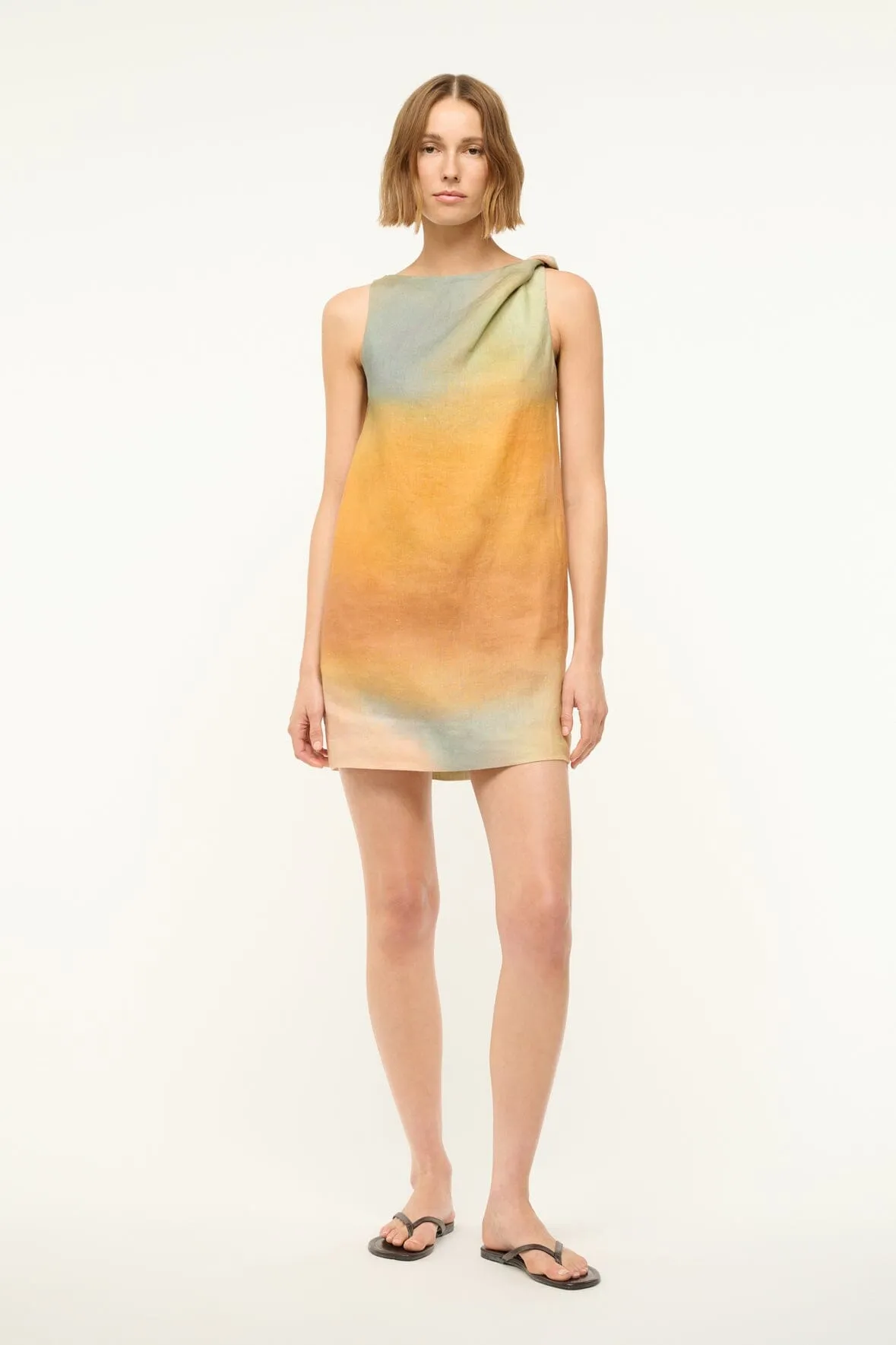 BOA LINEN DRESS | PASTEL CLOUDS trend fit