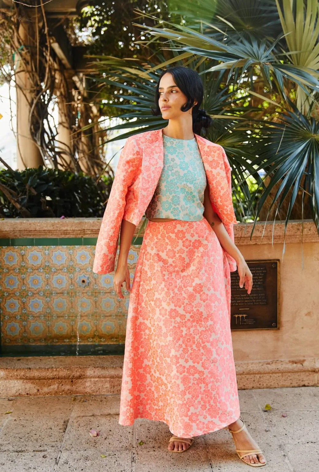 Bolero Blazer - Coral Brightline minimal street