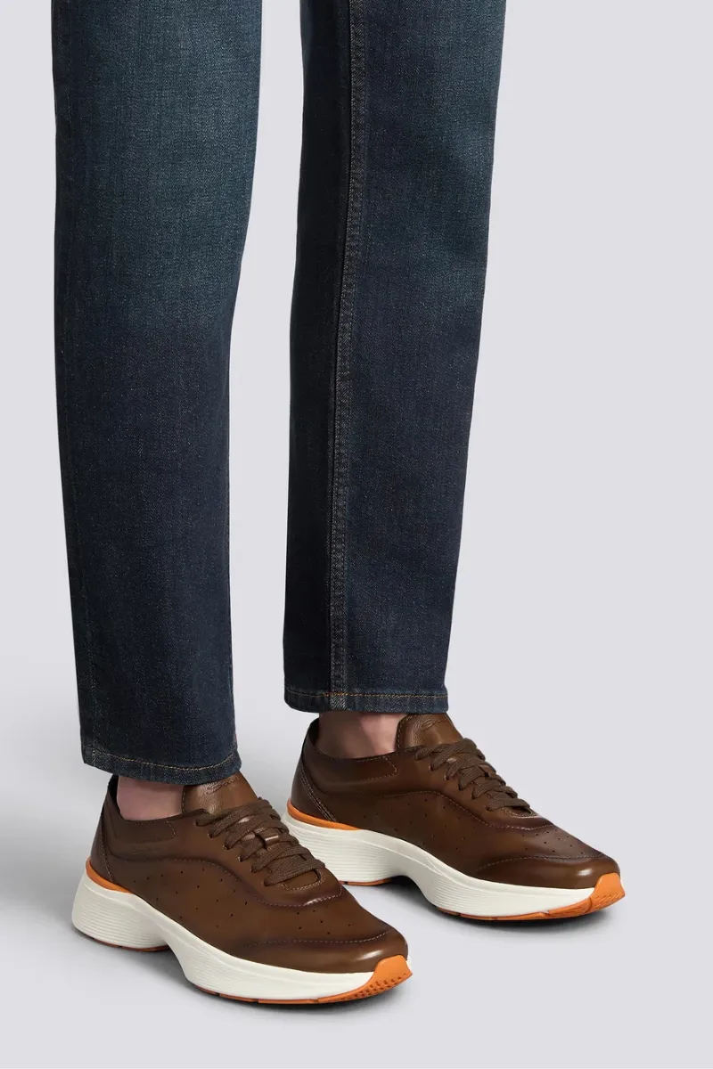 Bounce Sneaker fashion form