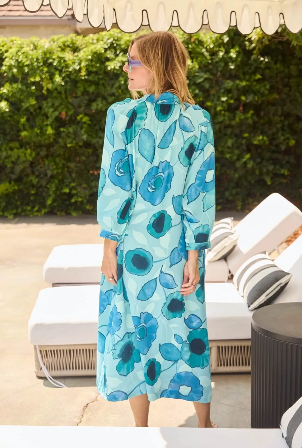 Bow Housecoat - Aquamarine minimalist feel