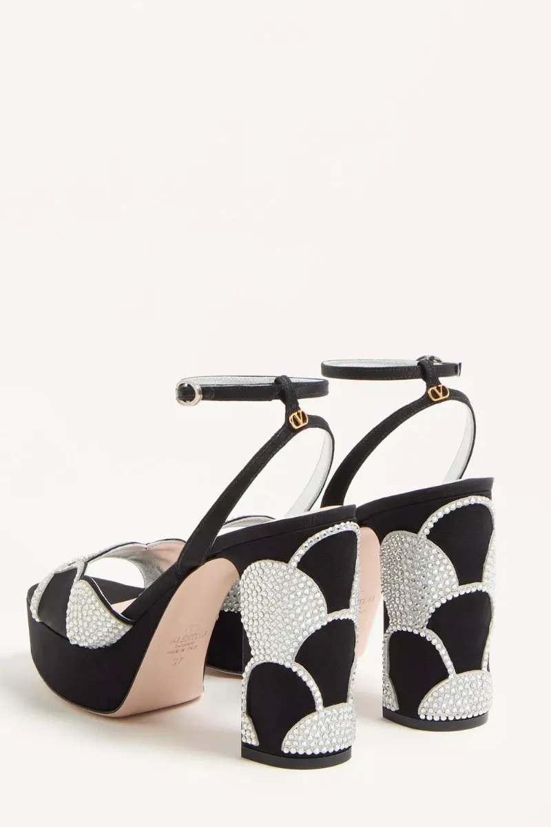 Bowow Platform Sandal summer fun