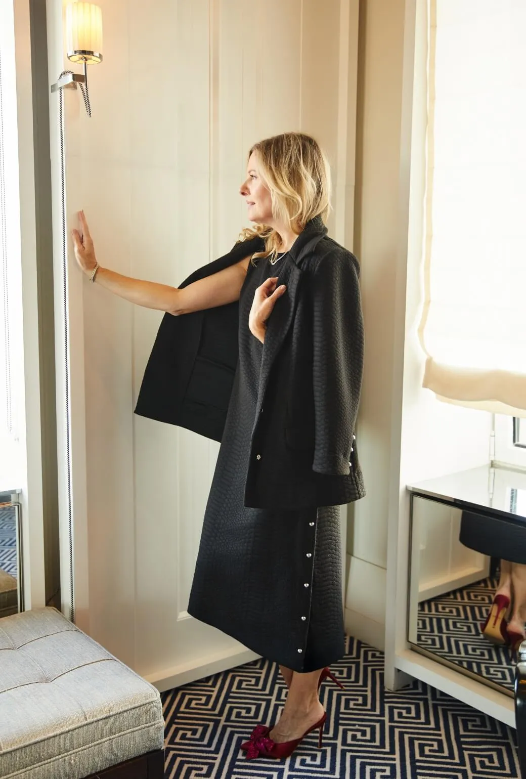 Boyfriend Blazer - Black Python Knit fast break