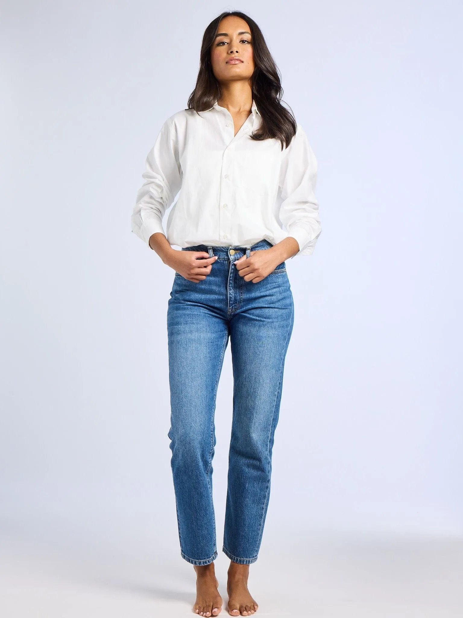 Brooke Mid Rise Slim Fit Jean in Topanga compression fit