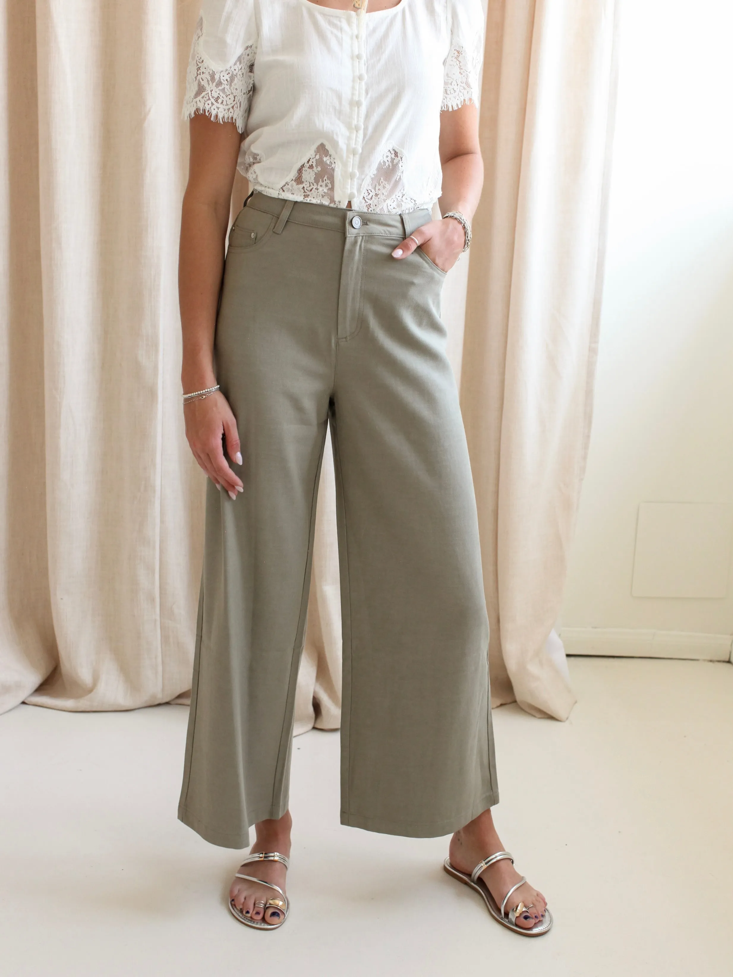 Brooklyn Olive Trouser warm fleece