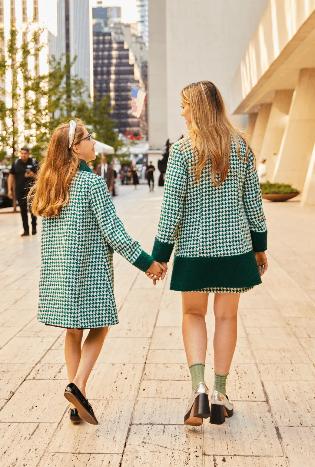 Buru x Tori Mellott Mod Coat - Green Houndstooth modern edge