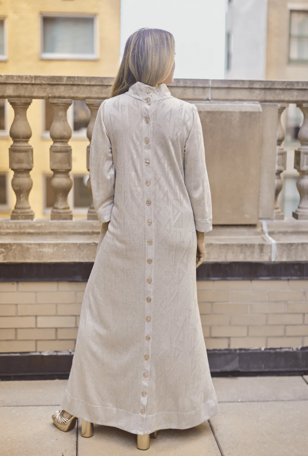 Buru x Tori Mellott - Mod Kaftan - Shimmer Knit subtle luxe