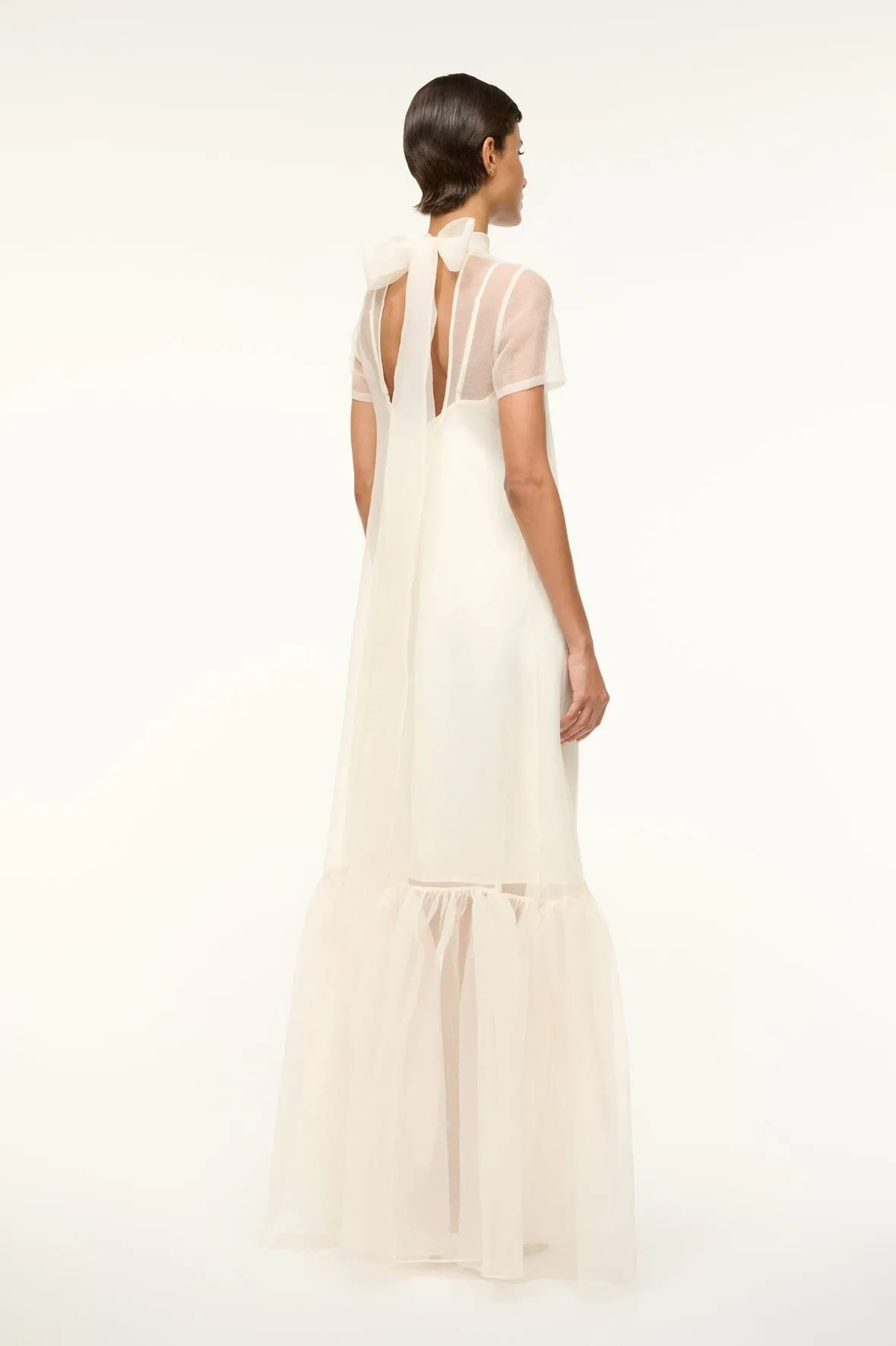 CALLUNA DRESS | WHITE timeless piece