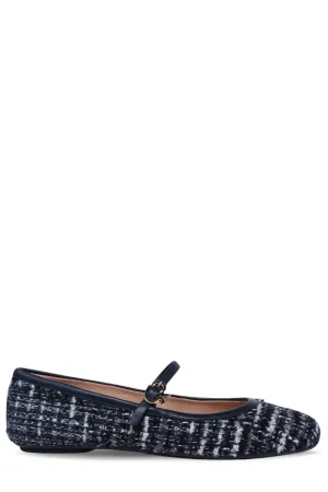 Carla Boucle Flats effortless match