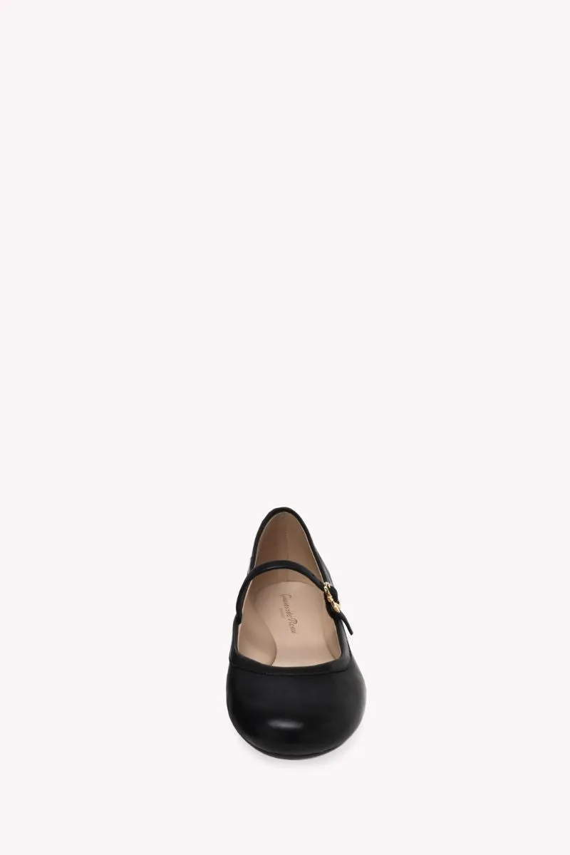 Carla Nappa Flat outdoor activity