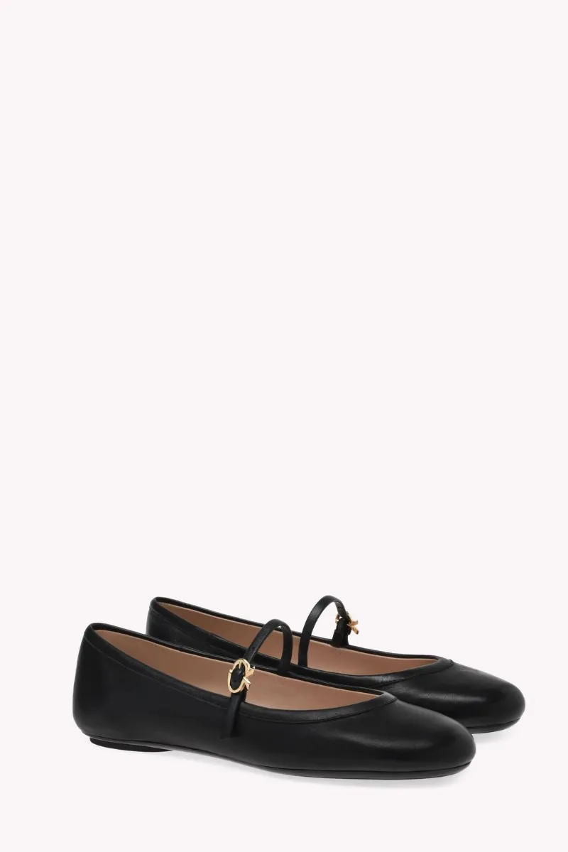Carla Nappa Flat work essential