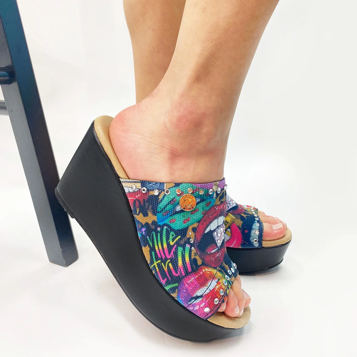 CASUAL WEDGE SANDALS natural style
