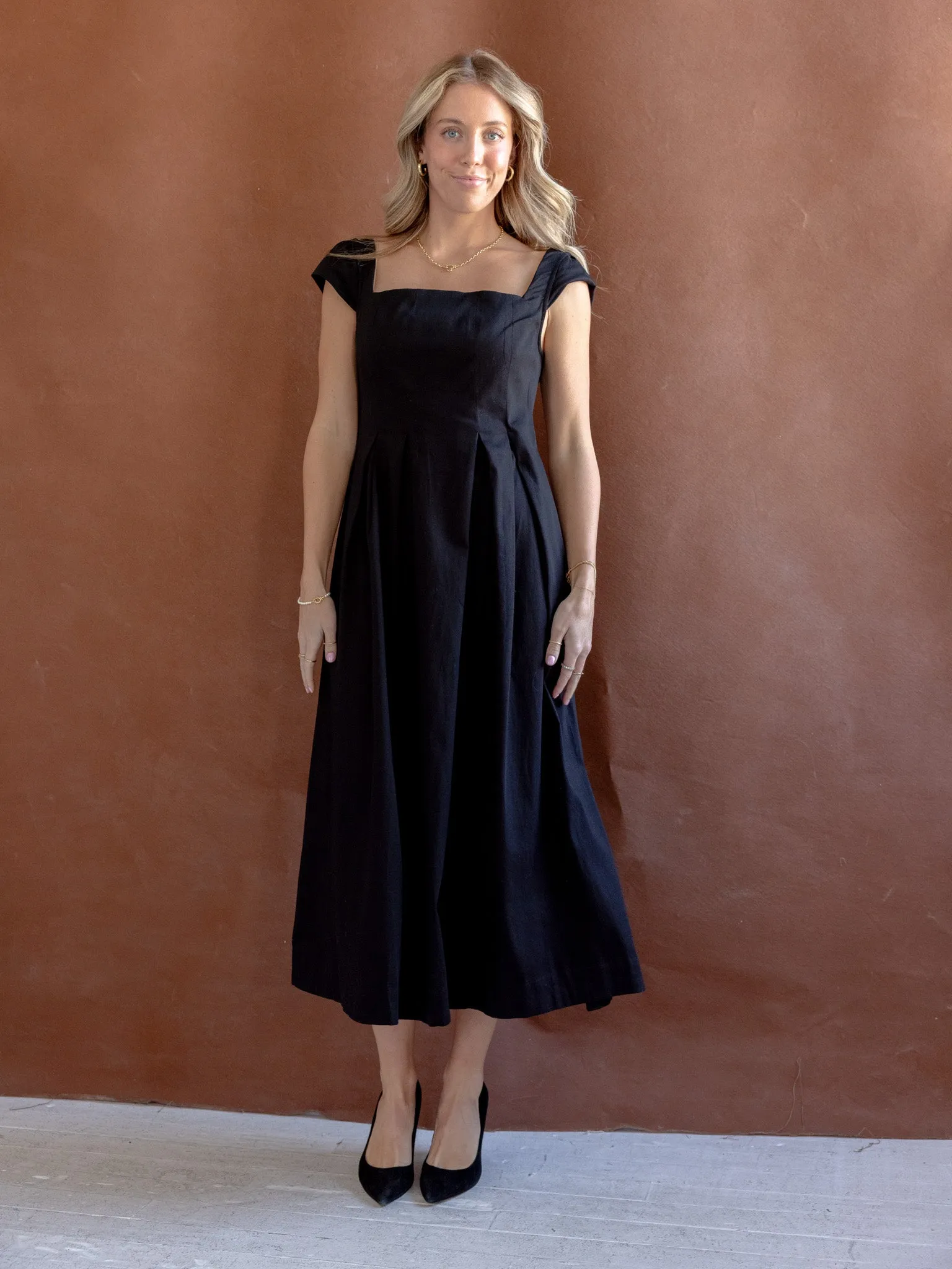 Chloe Dress - Black daily glam