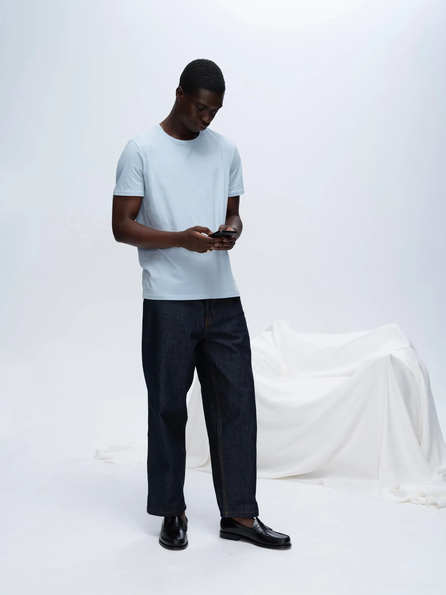 Classic Jersey Crew Neck Tee - Blue weekend look