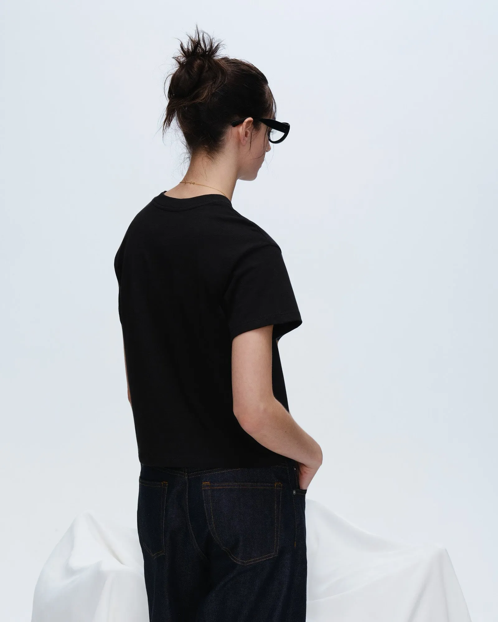 Classic Jersey Short Sleeve Boy Tee - Black clean lines