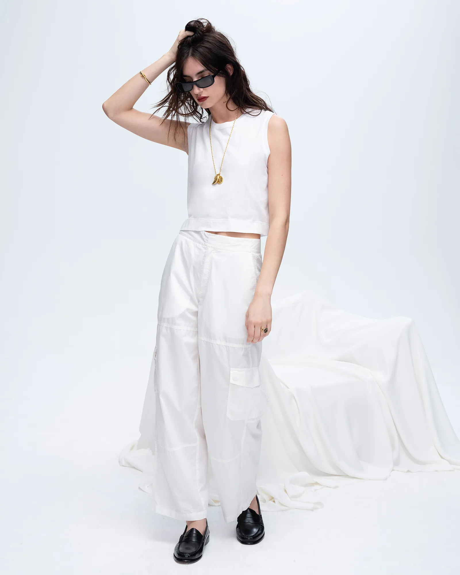 Classic Jersey Sleeveless Cropped Muscle Tee - White sport go