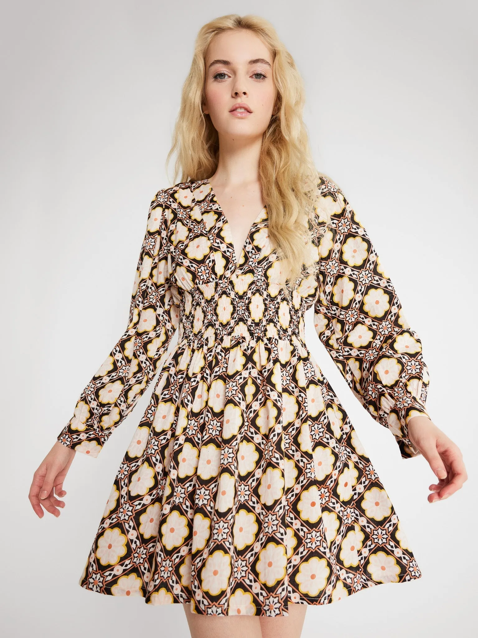 Claudia Dress in Merida breezy tone