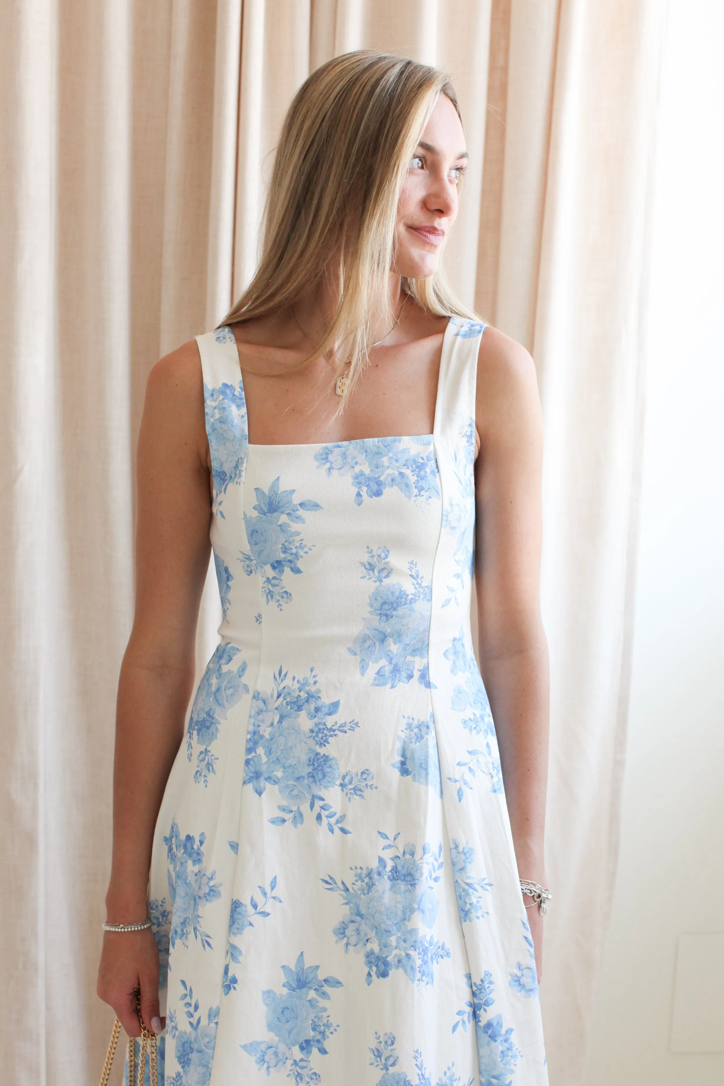 Collins Floral Midi Dress feminine side