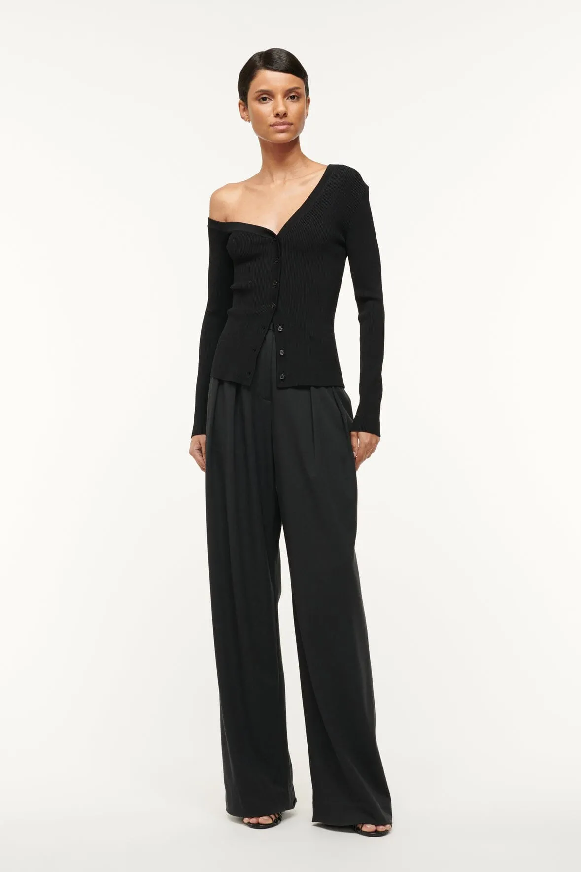 CRAFTSMAN SWEATER | BLACK Fashion Flow