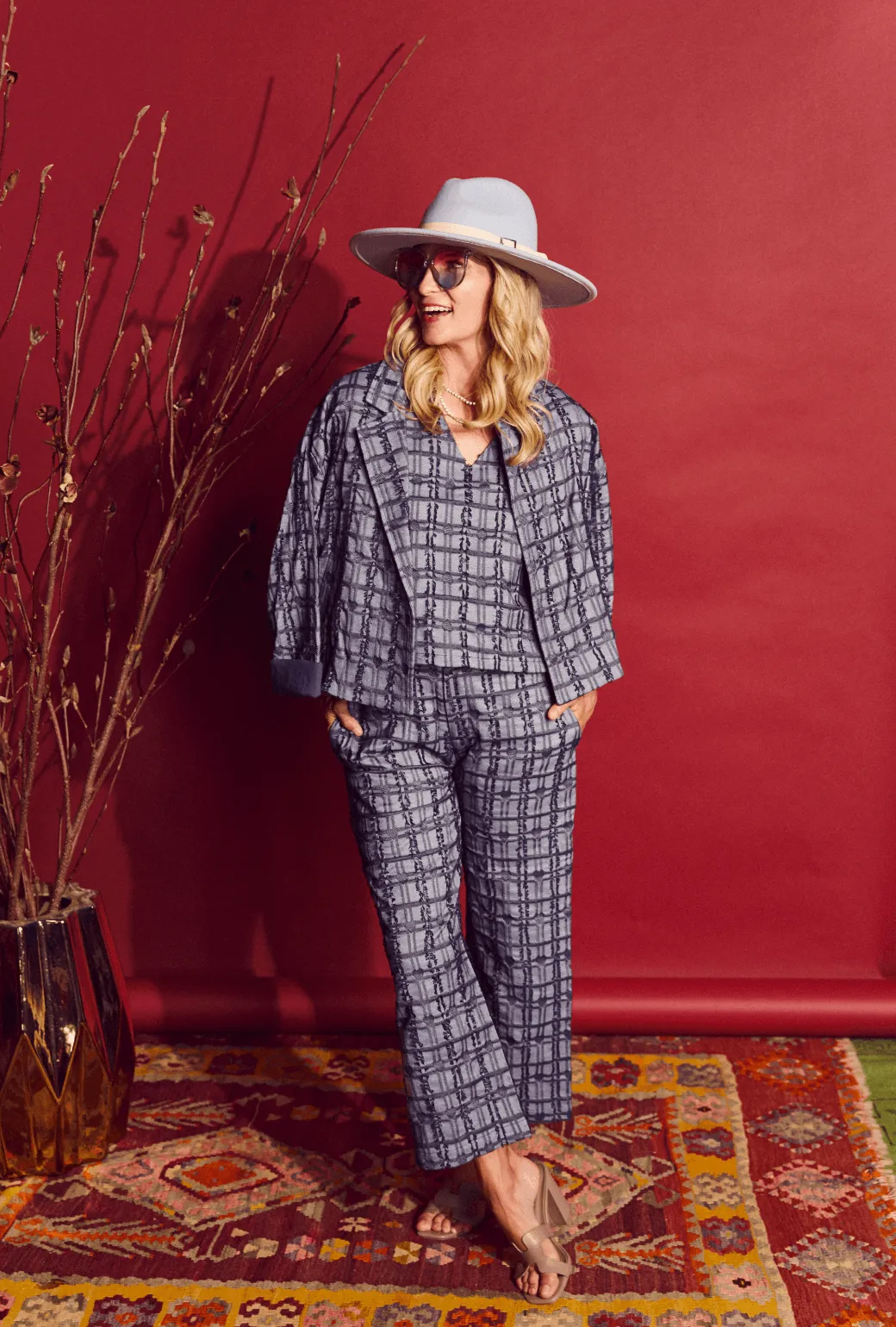 Cropped Boyfriend Blazer - Indigo Hearts offbeat edge
