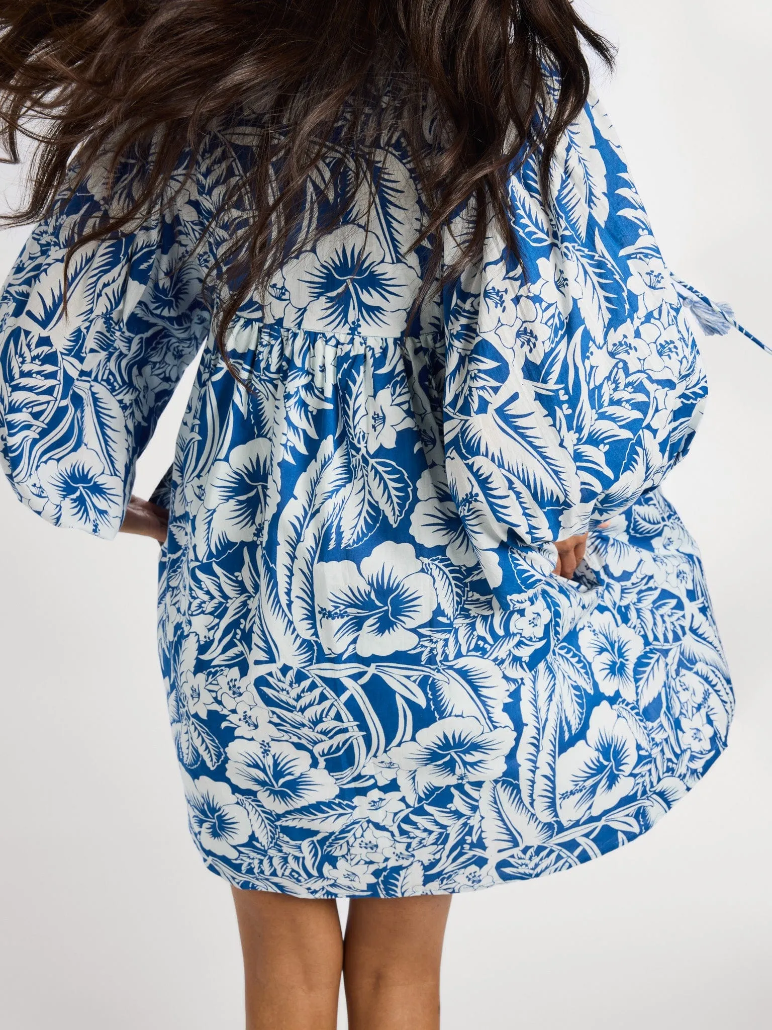 Daisy Dress in Blue Hibiscus polished edge
