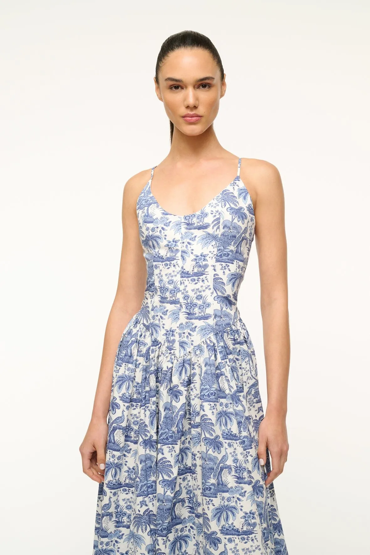 DENA DRESS | BLUE TOILE glam look
