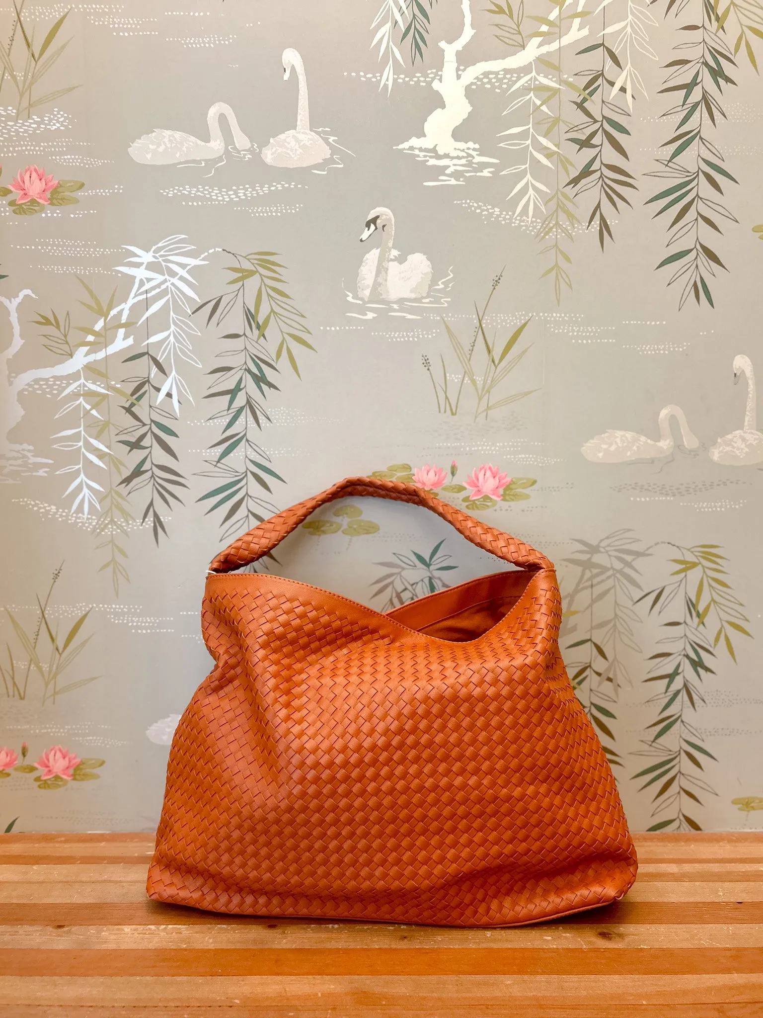 Drew Large Woven Bag Brown mom style