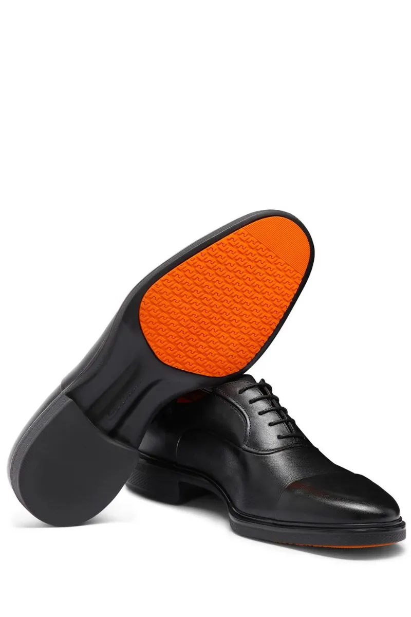 Easy Lace-Up Shoe student use