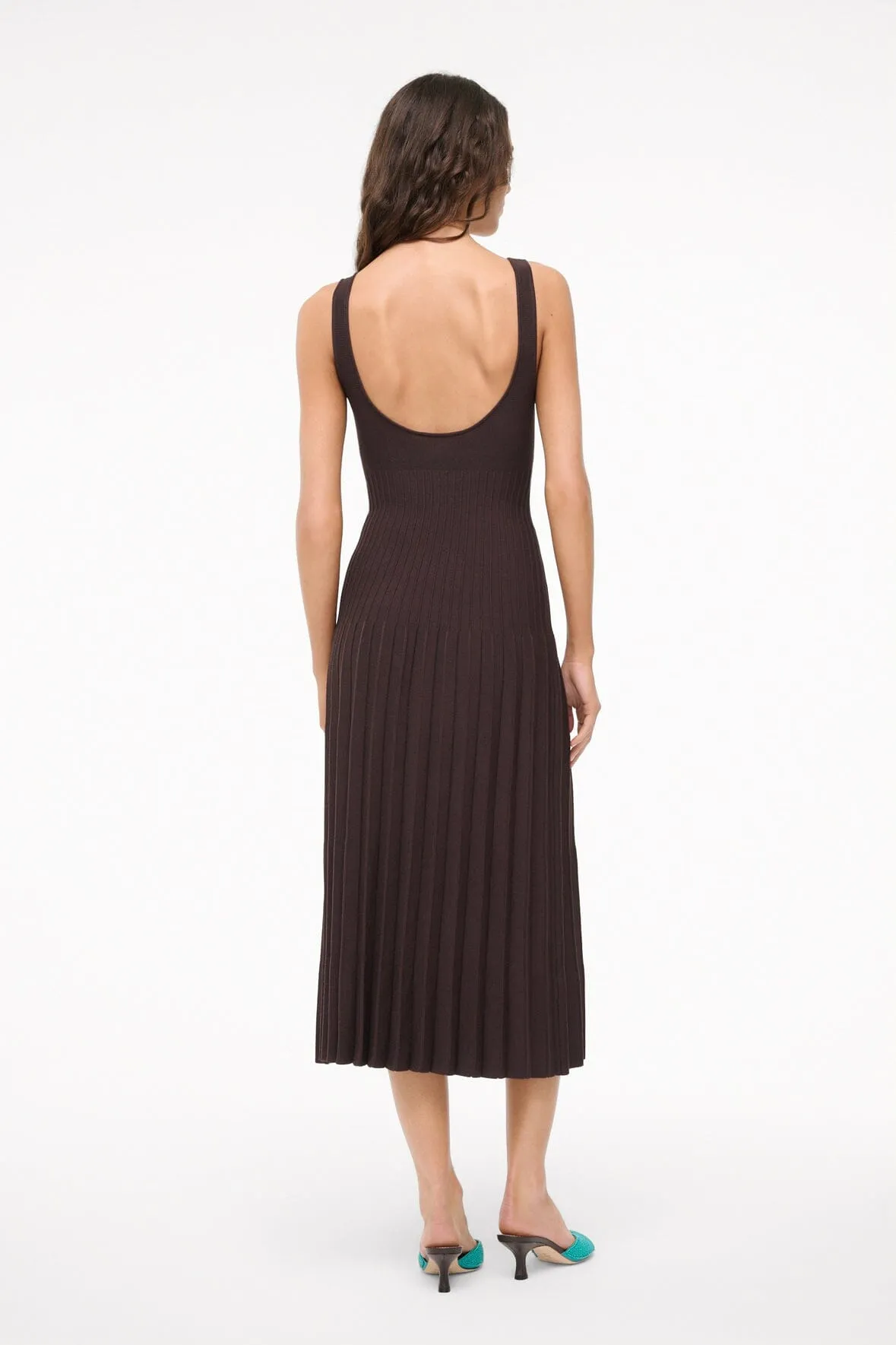 ELLISON DRESS | EARTH effortless look