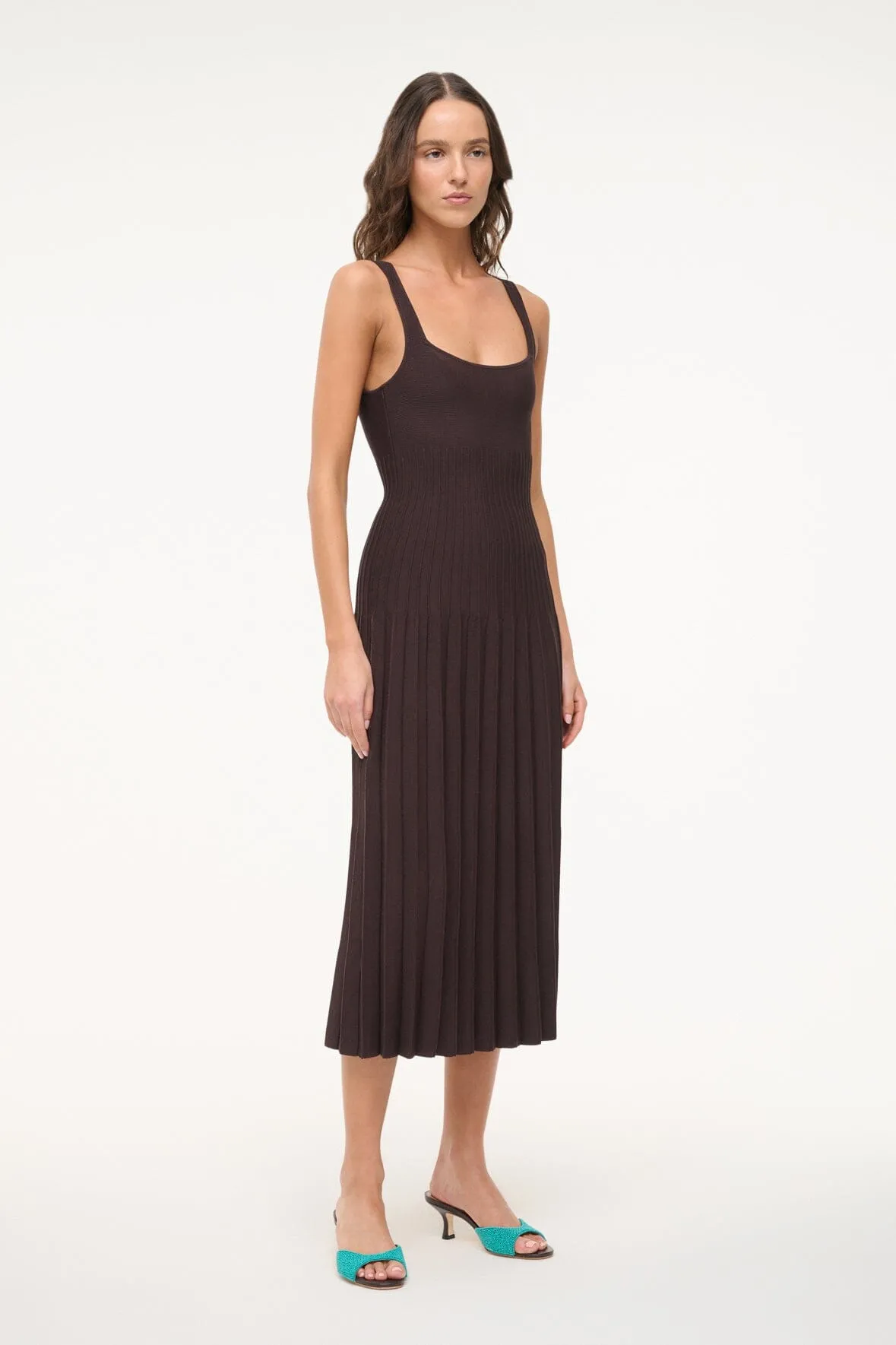 ELLISON DRESS | EARTH resort vibe