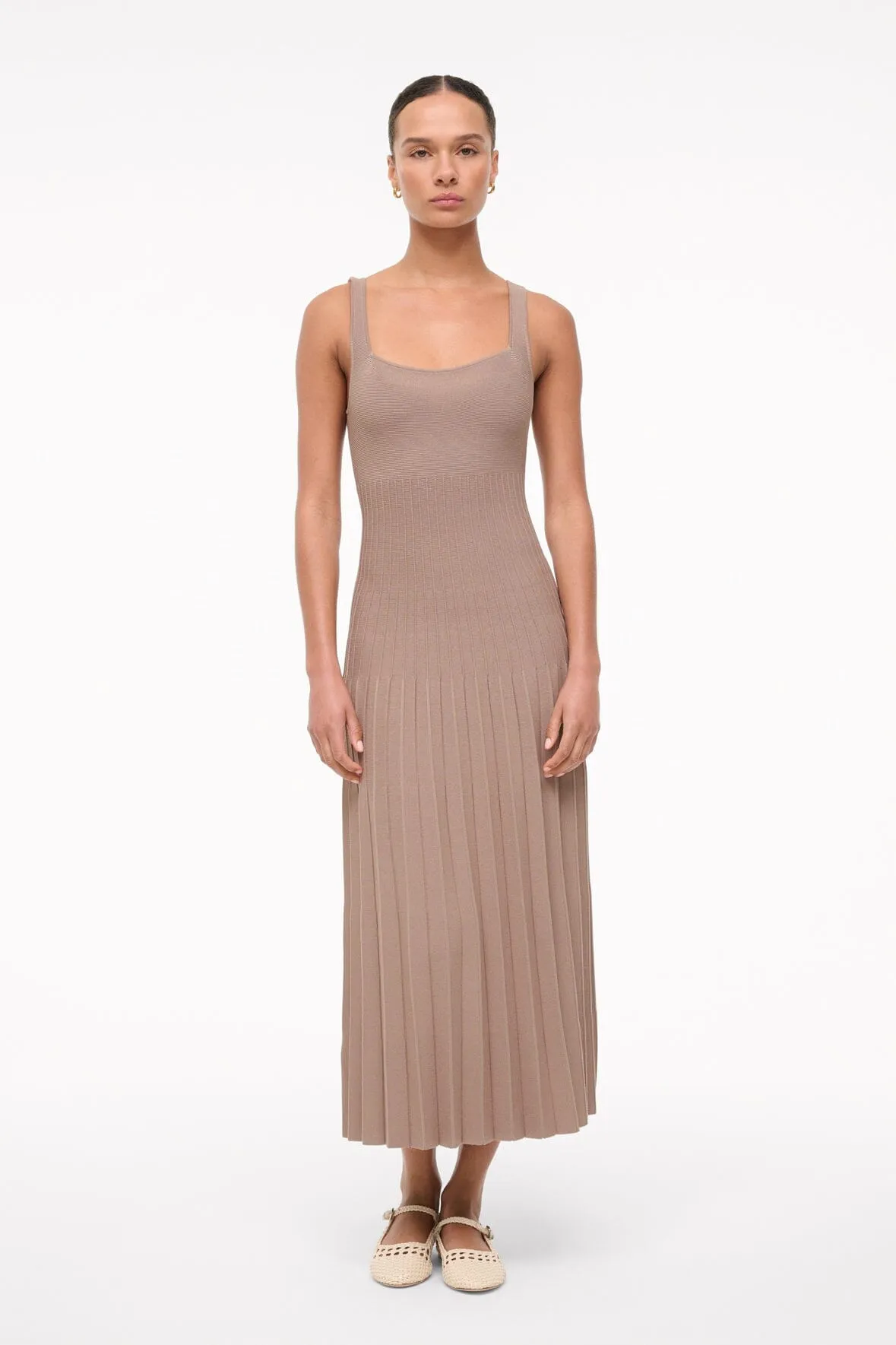 ELLISON DRESS | TAUPE trendy wear