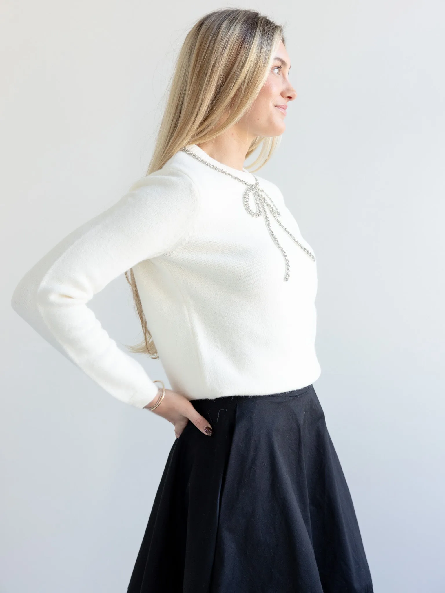 Eloise Bow Sweater Street Calm
