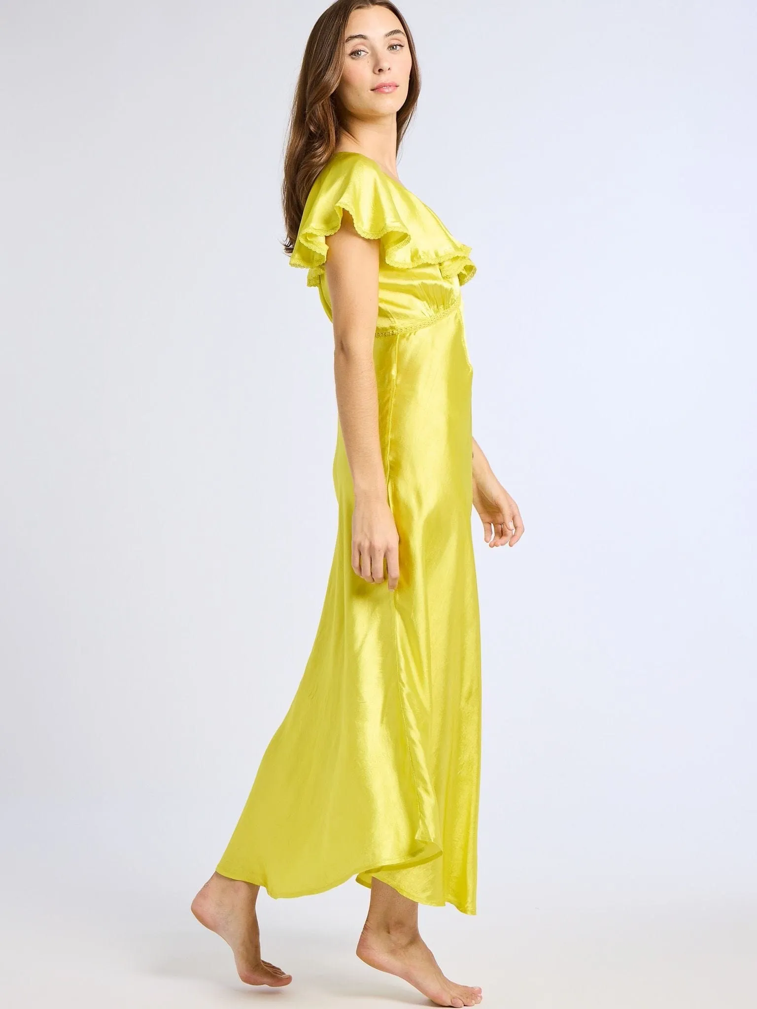 Eloise Dress in Citron simple look