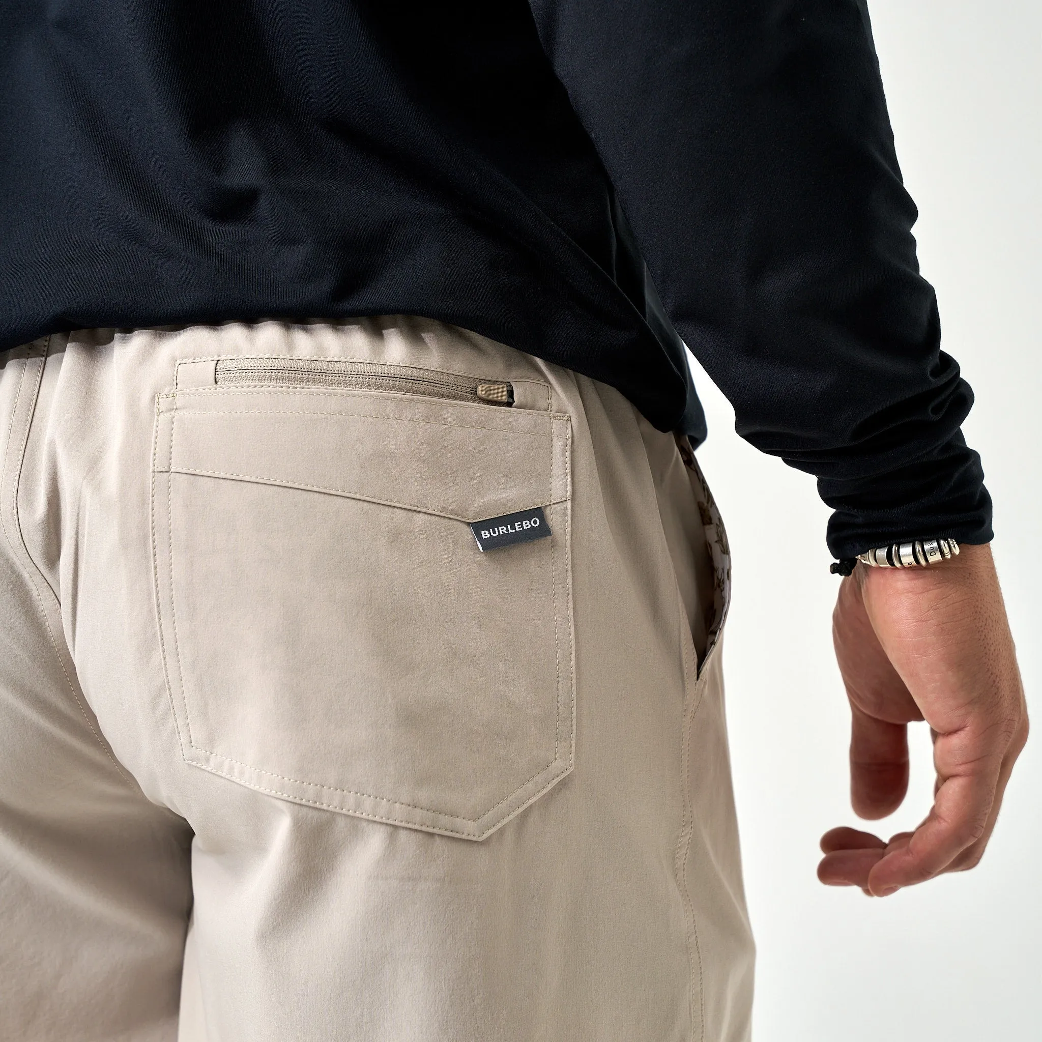 Everyday Short - Light Khaki - Into The Wild Pocket multi match