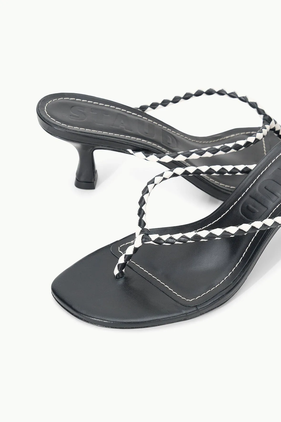 FREJA KITTEN HEEL | BLACK PAPER minimalist trend