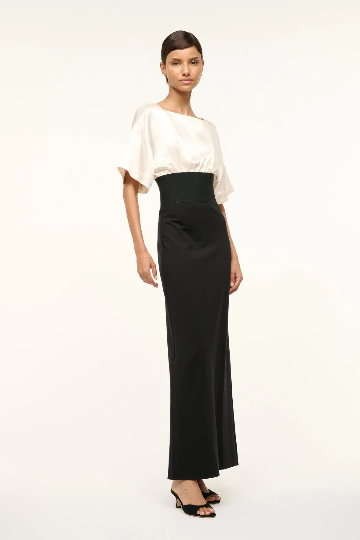 GARNET DRESS | IVORY BLACK airy layers