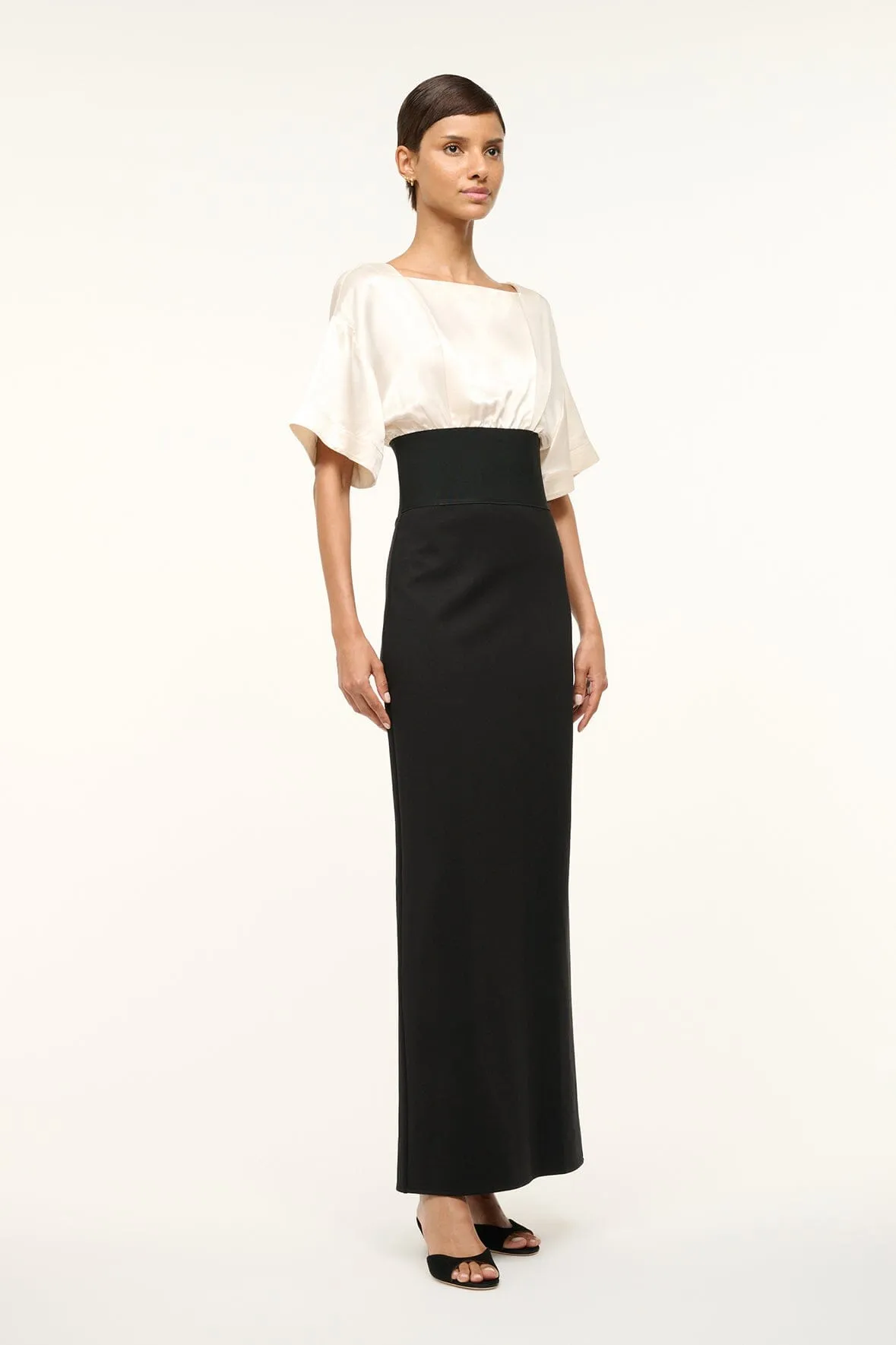 GARNET DRESS | IVORY BLACK feminine side