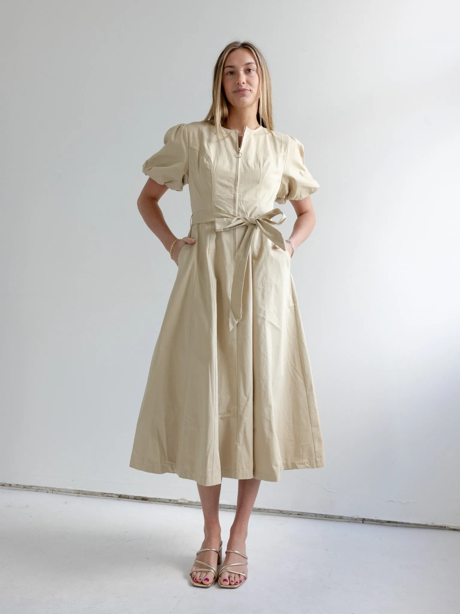 Hadley Woven Dress - Khaki timeless wear