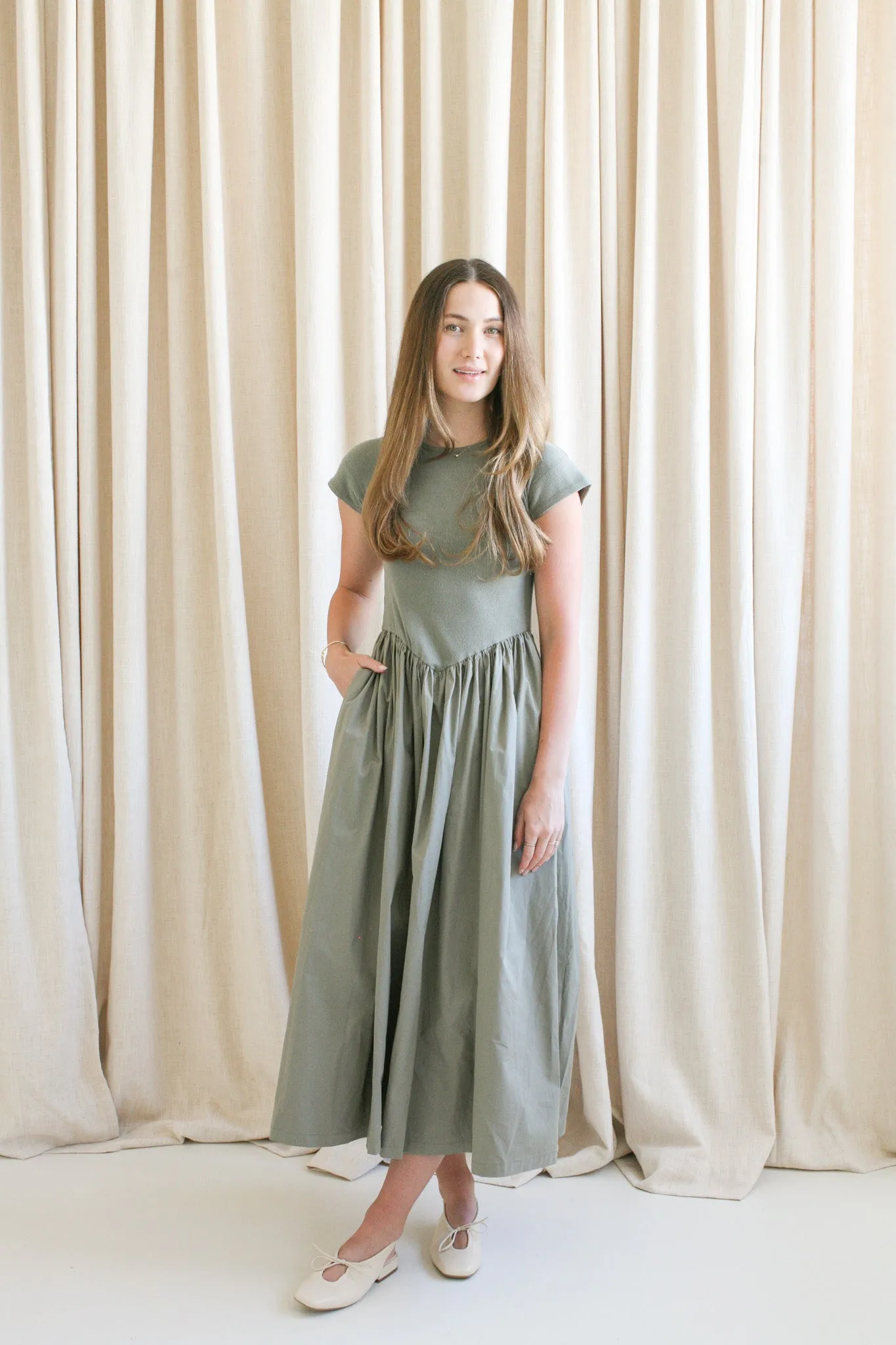 Hannah Poplin Midi Dress dreamy vibe