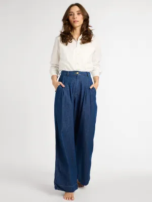 Hepburn Pant in Greenwich vegan material