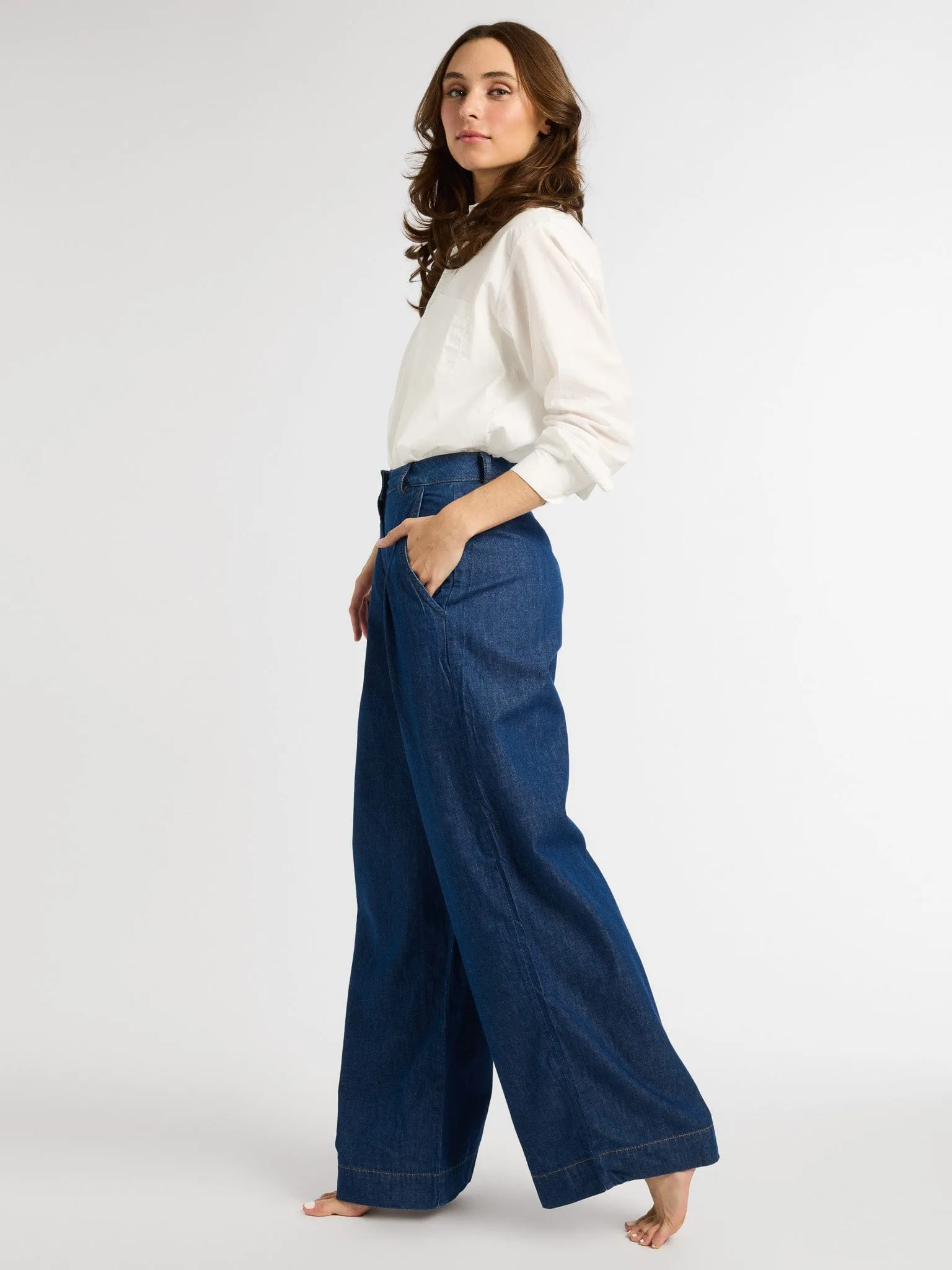 Hepburn Pant in Greenwich multi season